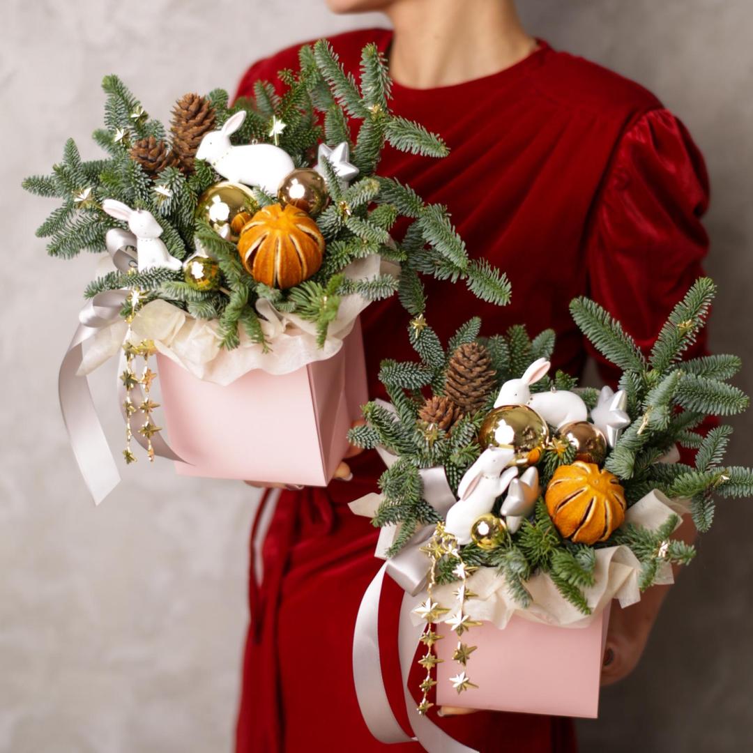 Зайчики в мандаринках