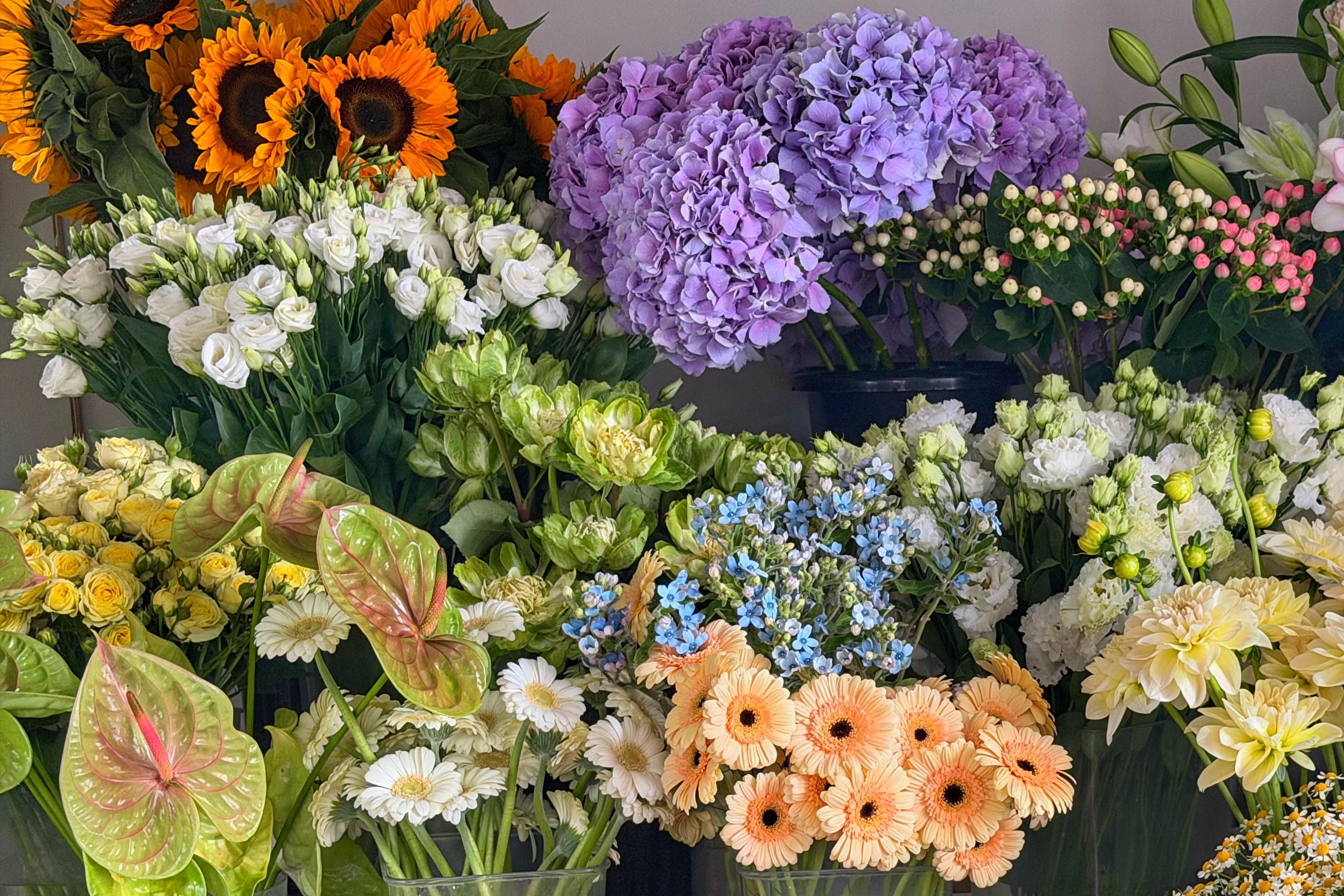Доставка цветов во Владимире — заказать букет | Amour Flora Доставка цветов во Владимире — заказать букет | Amour Flora